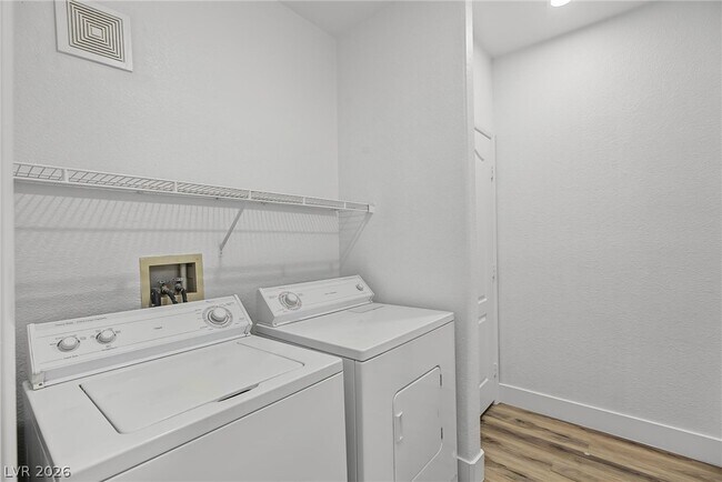 Building Photo - 1500 Truett St