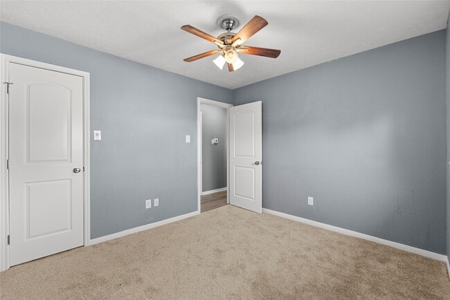 Building Photo - 2826 Wood Hollow Dr