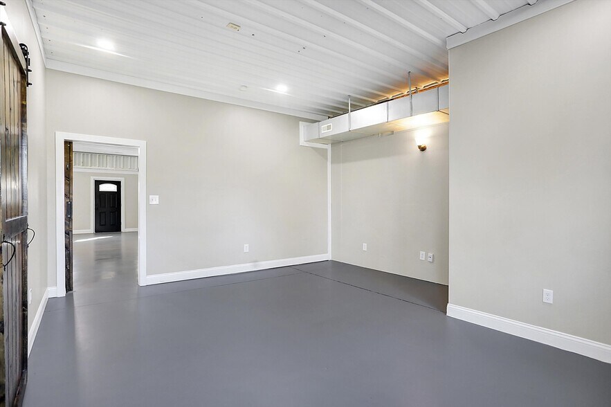 Building Photo - 940 W 1090 N