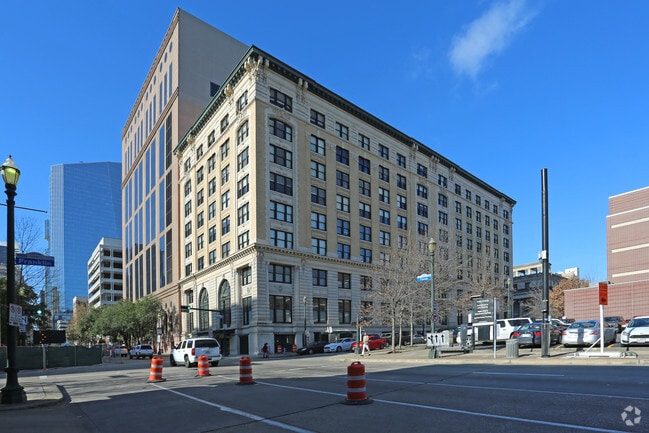 Building Photo - Franklin Lofts