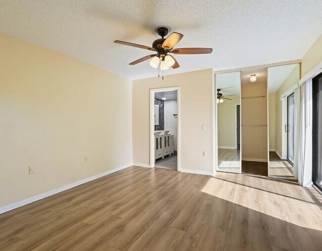 Building Photo - 2229 22nd Way