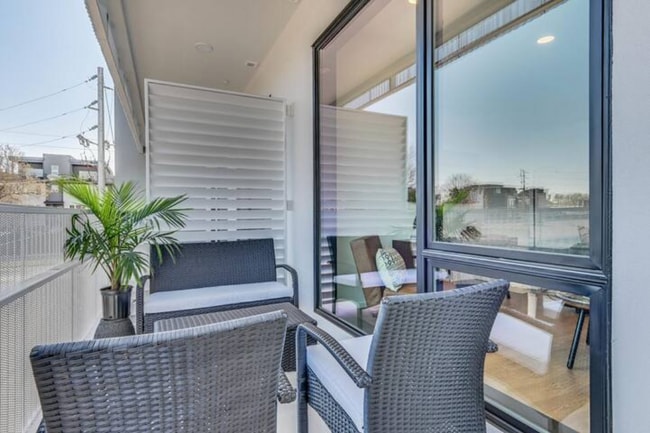 Building Photo - 920 South St