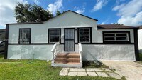 Building Photo - 1012 NW 66th St