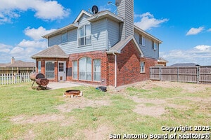 Building Photo - 132 Las Palomas Dr