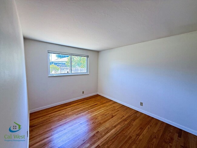 Building Photo - 3174 Colfax Ct