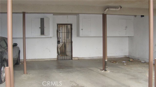 Building Photo - 761 Upton Dr