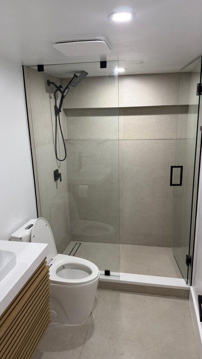 Building Photo - 4539 Luxemburg Ct