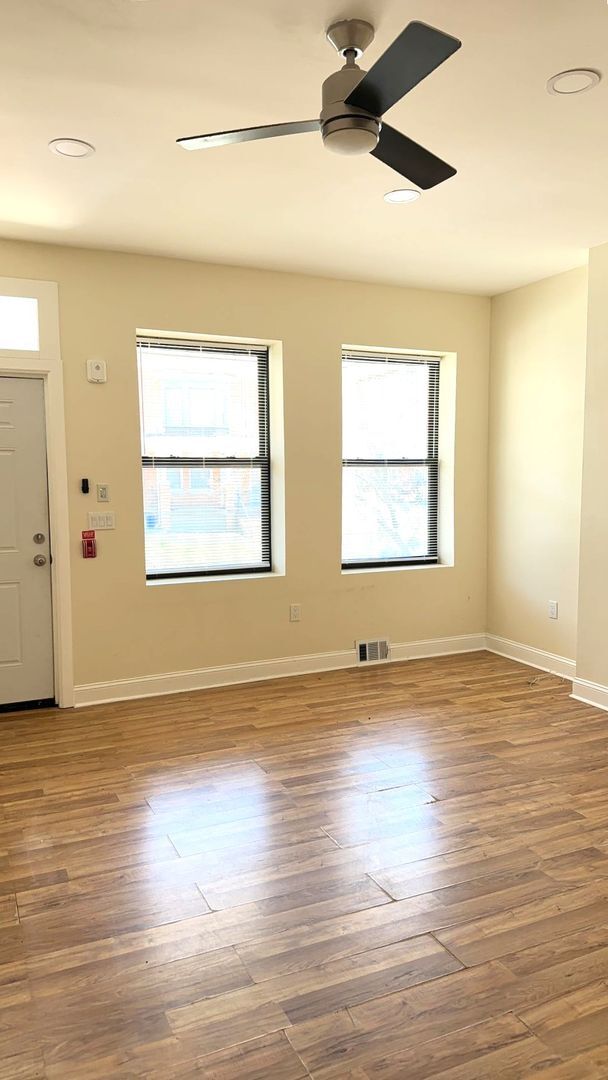 Building Photo - 451 W Bringhurst St
