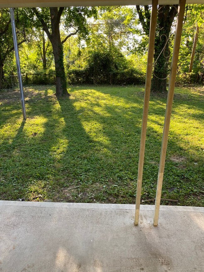 Building Photo - Coming Soon: 3-Bedroom Ranch w/Covered Patio and Huge Yard!