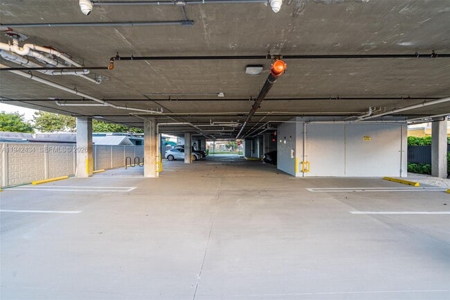 Building Photo - 3728 NW 19th Ave