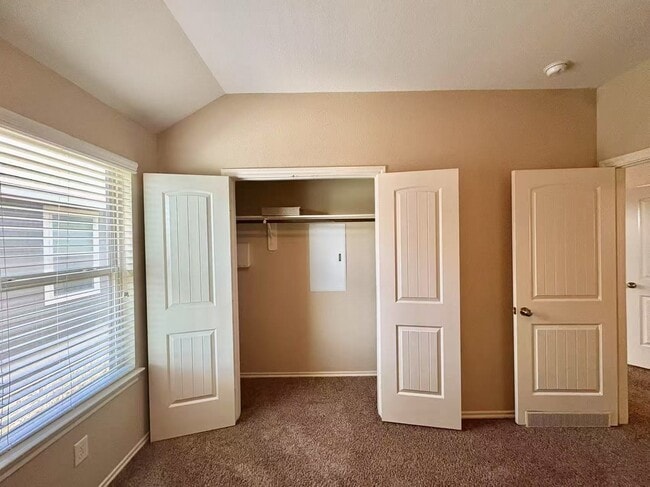 Building Photo - 13826 Bonner Bluff Ln
