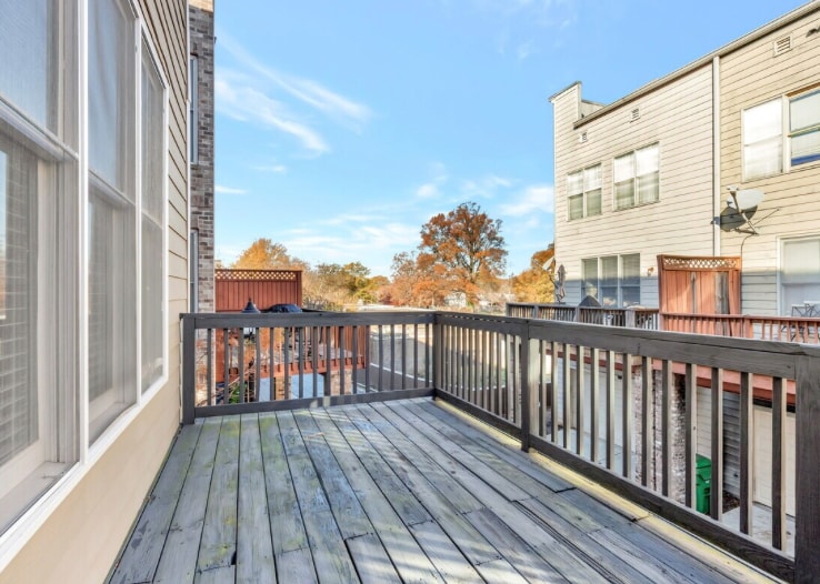 Building Photo - Room in Townhome on Liberty Commons Dr NW