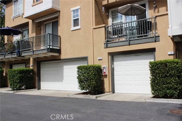 Building Photo - 3 Tulare Dr