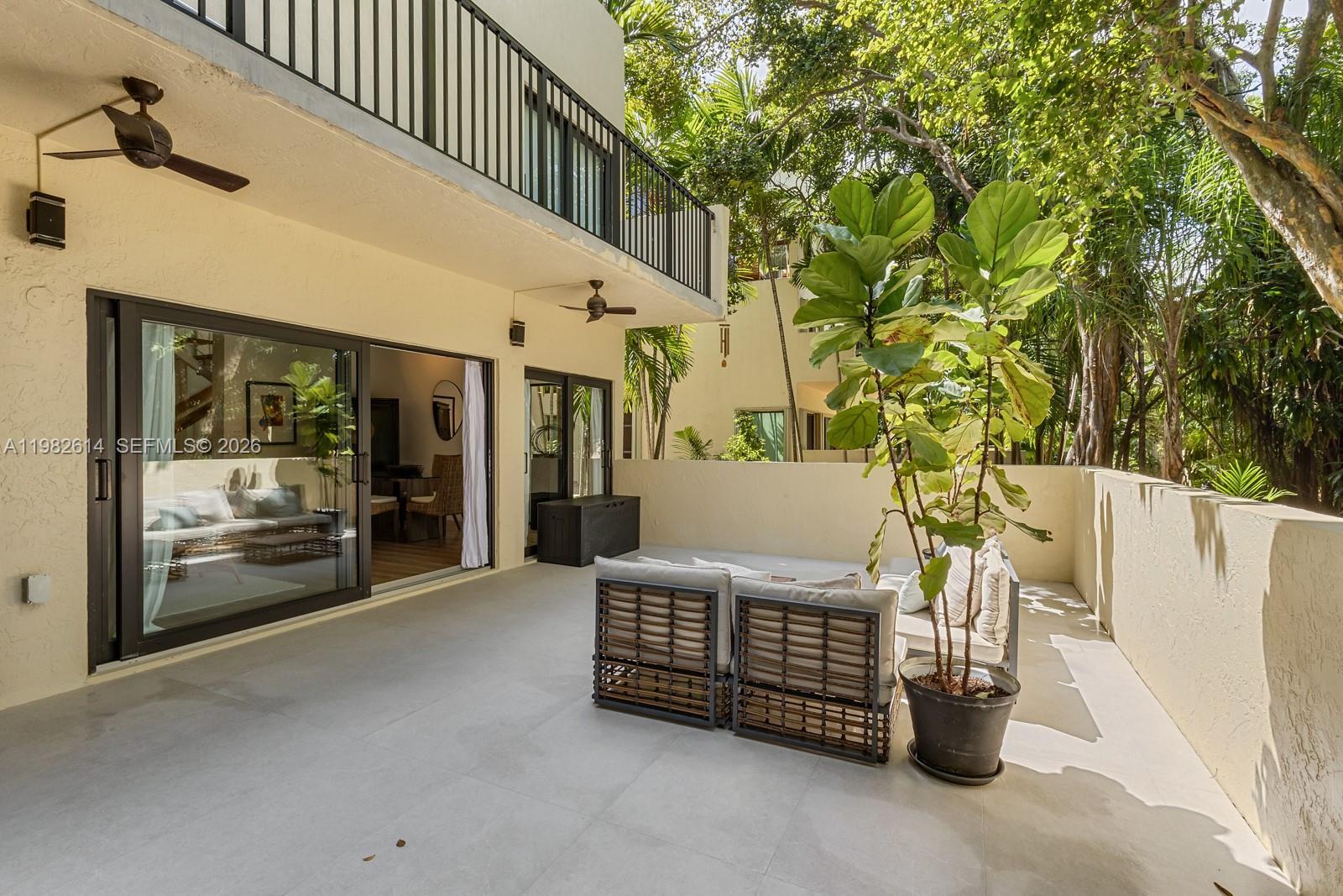 Building Photo - 2400 Brickell Ave