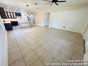 Building Photo - 6601 Shadden Oaks