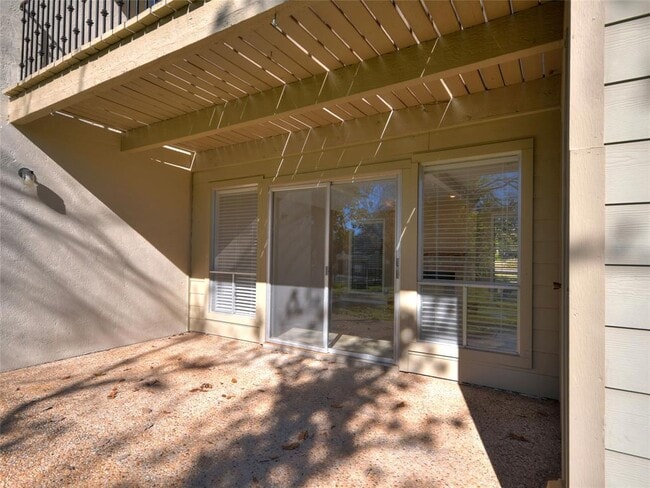 Building Photo - 100 Lido Cir
