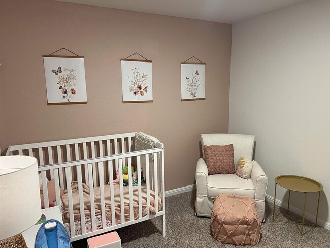 Building Photo - 248 Lone Cedar Rd