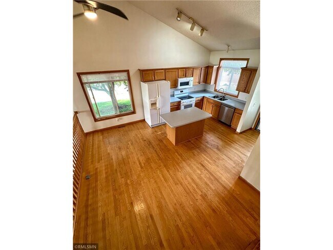 Building Photo - 1567 Dublin Ct