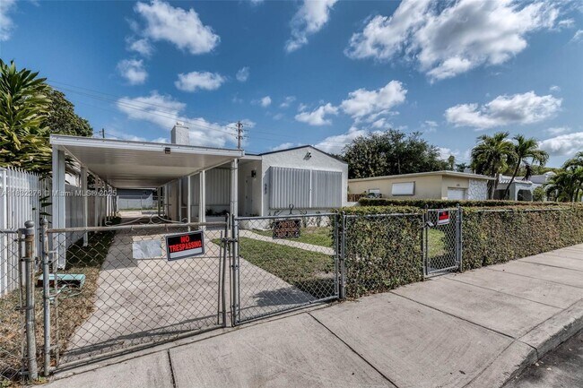 Building Photo - 583 NW 47th Terrace
