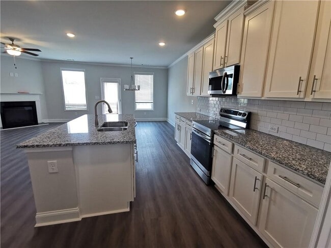 Building Photo - 3855 Brookburn Pk