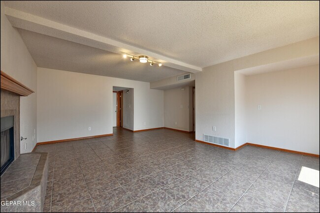 Building Photo - 1416 Kokopelli Way