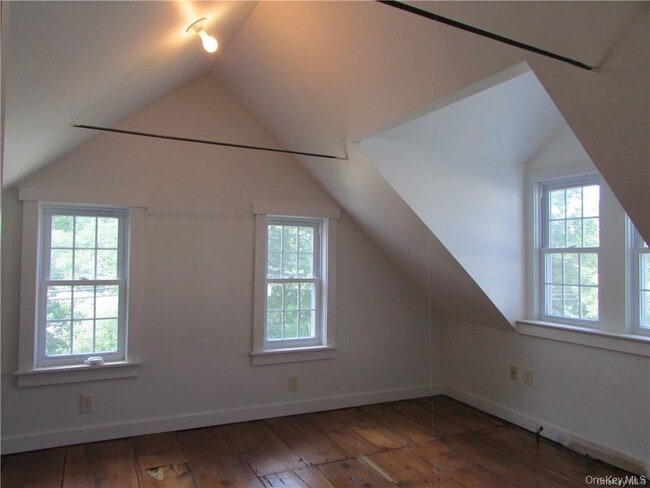 Building Photo - 31 Upper Depew Ave