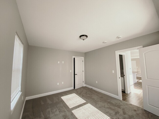 Building Photo - Delaware Street Apartments