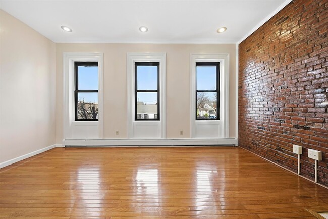 Building Photo - 800 Ocean Ave