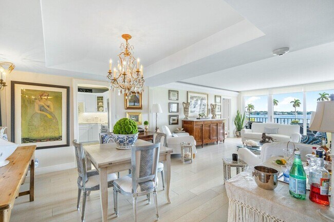 Building Photo - 1701 S Flagler Dr