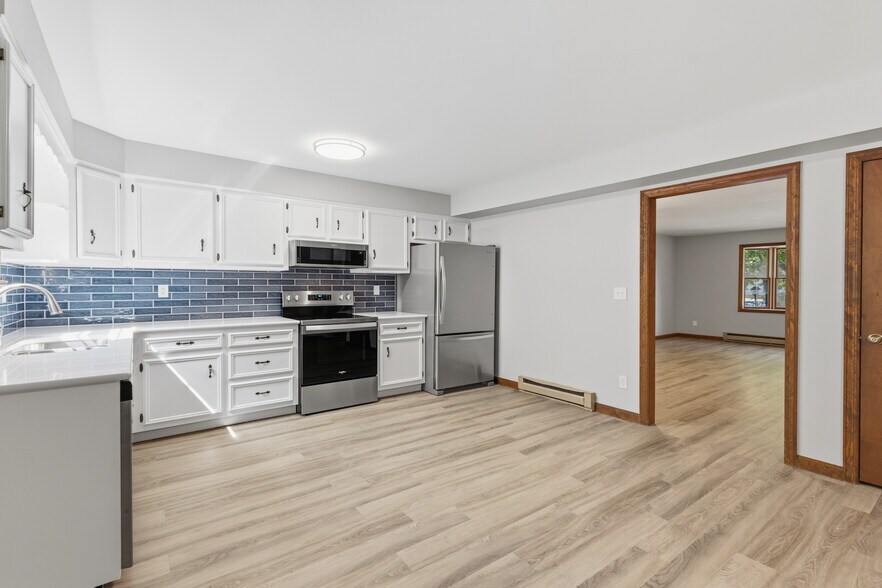 Building Photo - 630 Galen Dr
