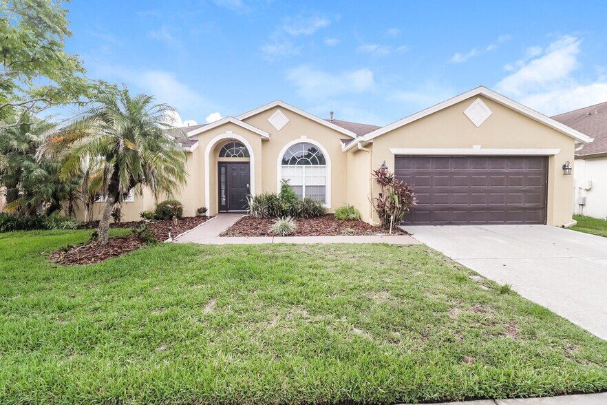 Primary Photo - 1837 Tangledvine Dr