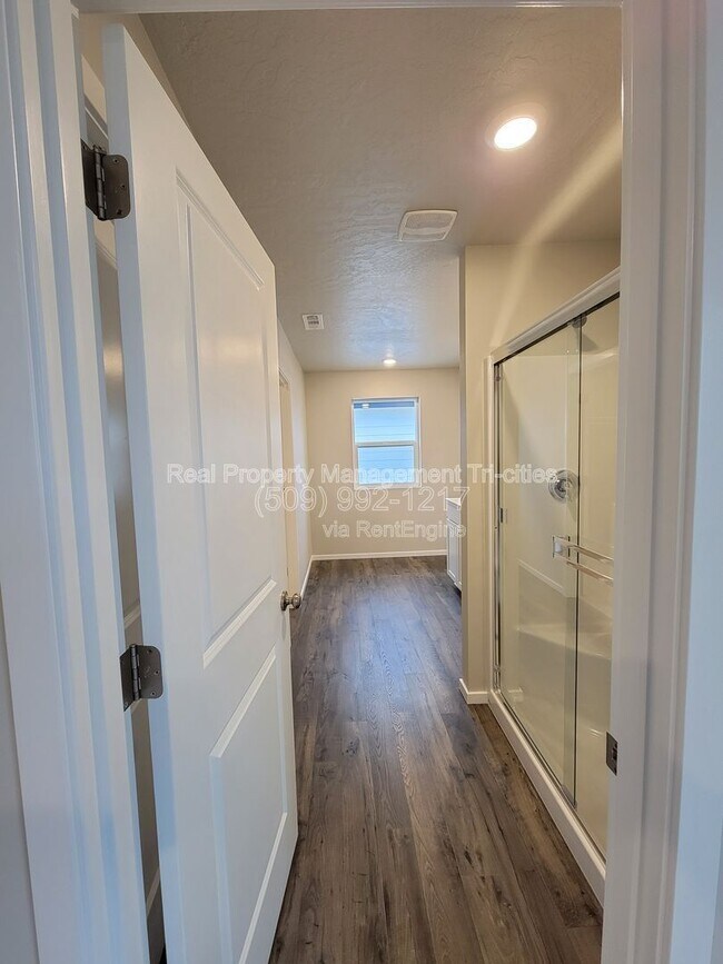 Building Photo - 7752 Ranchland Ln