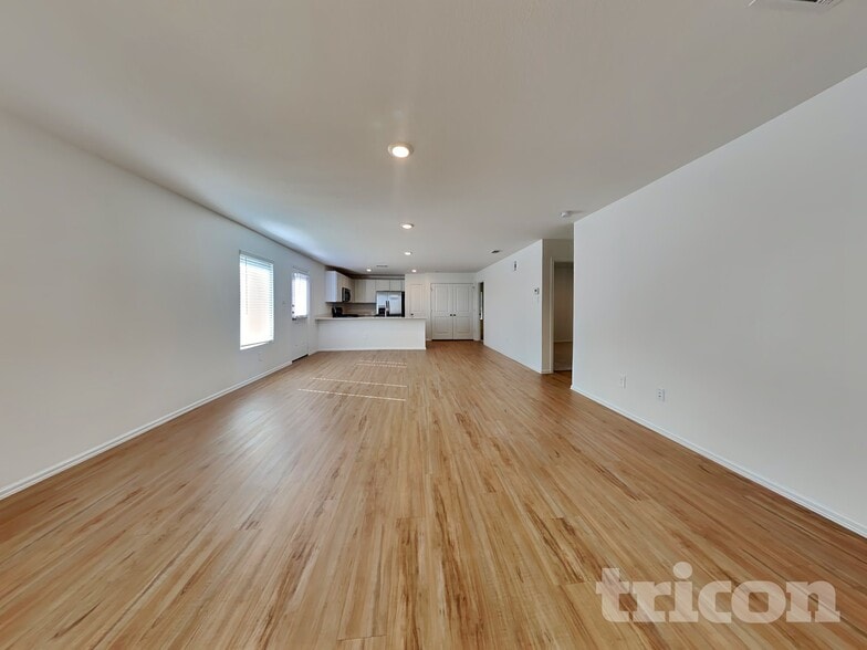 Building Photo - 17122 Quaking Aspen Ln