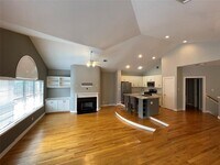 Building Photo - 9822 Samantha Suzanne Ct