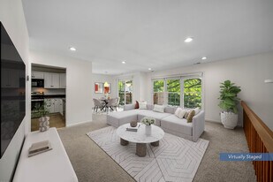 Building Photo - 764 Charles Ct