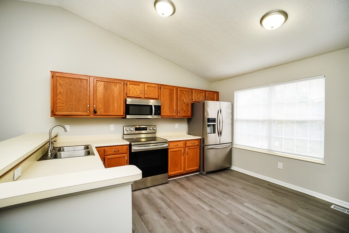 Building Photo - 1540 Tall Meadows Dr