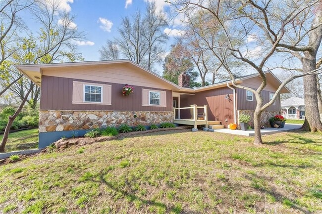 Building Photo - House for Rent in Forsyth near Branson MO-...