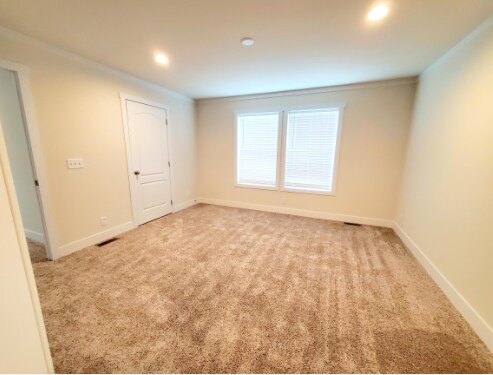 Building Photo - 8026 Harbour Dr