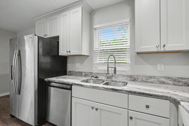 Building Photo - 6324 Grimes Ave
