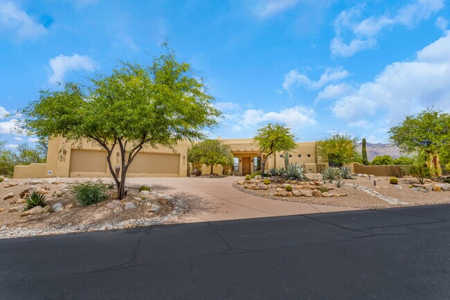 Building Photo - 3701 E Camino de Jaime