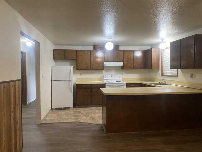 Building Photo - 2963 W Lorraine Ave