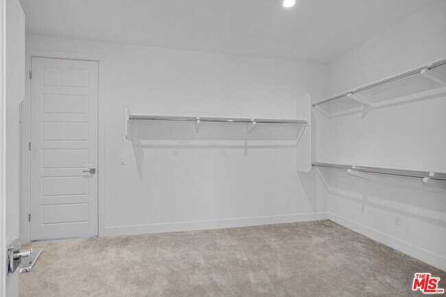 Building Photo - 20056 Mersey Ln