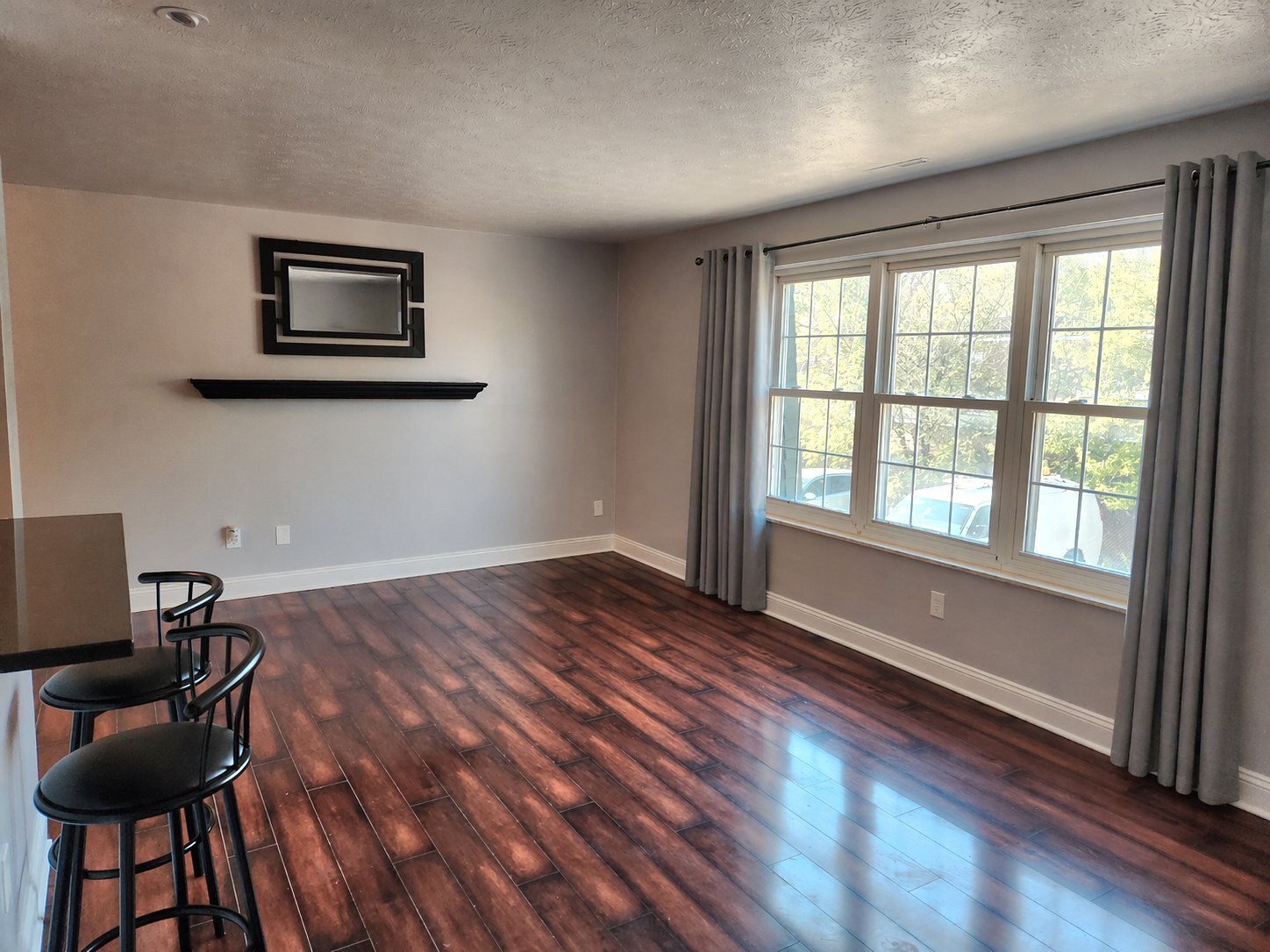 Building Photo - 4779 Columbia Rd