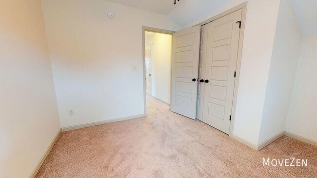 Building Photo - 143 Balboa Pkwy