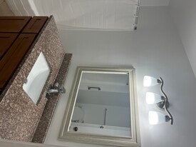 Building Photo - 5712 Baltimore Dr