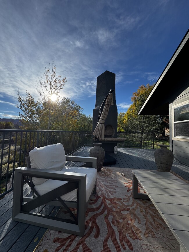 Building Photo - 78 Jameson Dr