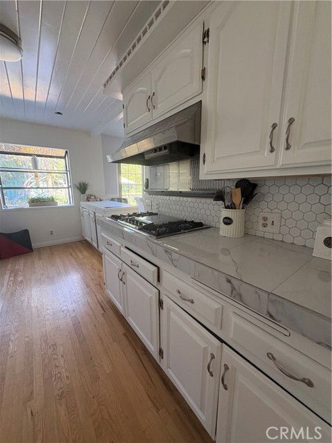 Building Photo - 20955 De Mina St