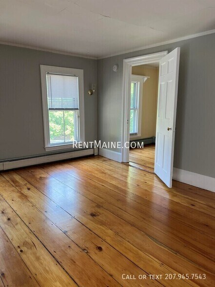 Building Photo - 12-16 Fifth St