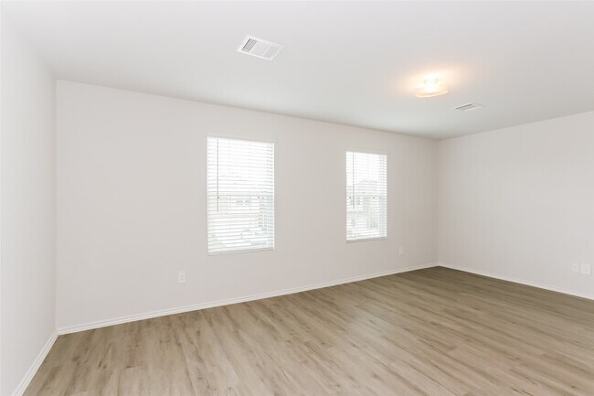 Building Photo - 2650 Camrola Wy