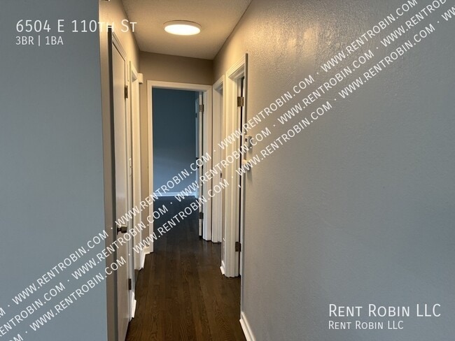 Building Photo - 6504 E 110th St